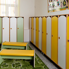 Шкафчики для одежды